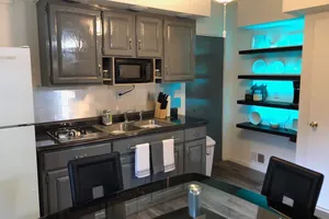United States Illinois Rockford vacation rental compare prices direct by owner 2093242
