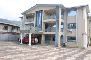 Sierra Leone Western Area Urban vacation rental compare prices direct by owner 13589853