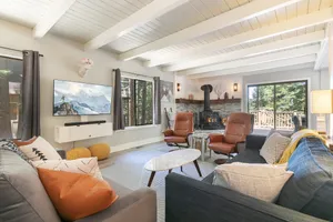 United States California Truckee vacation rental compare prices direct by owner 10155111