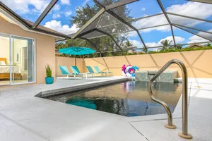 United States Florida Naples vacation rental compare prices direct by owner 9339723