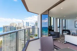 Australia Queensland Surfers Paradise vacation rental compare prices direct by owner 8165416