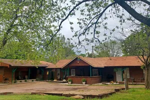 United States Oklahoma Sulphur vacation rental compare prices direct by owner 29796678