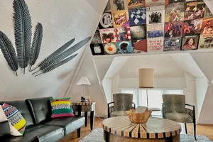 United States Iowa Iowa City vacation rental compare prices direct by owner 35665161