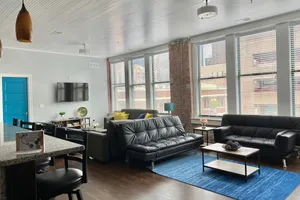 United States Missouri Kansas City vacation rental compare prices direct by owner 11400431