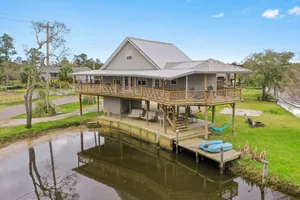 United States Mississippi Bay St. Louis vacation rental compare prices direct by owner 12100987