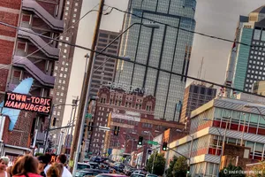 United States Missouri Kansas City vacation rental compare prices direct by owner 12616441