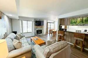 United States California Mammoth Lakes vacation rental compare prices direct by owner 2221759