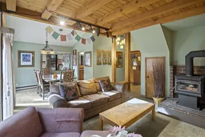 United States California Mammoth Lakes vacation rental compare prices direct by owner 11442020