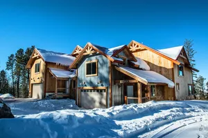 United States South Dakota Lead vacation rental compare prices direct by owner 10231805