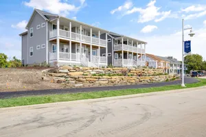 United States Illinois Ottawa vacation rental compare prices direct by owner 28093408