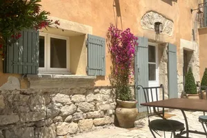 France Provence-Alpes-Côte d'Azur Venasque vacation rental compare prices direct by owner 27505361