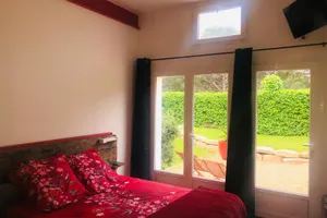 France Provence-Alpes-Côte d'Azur Hyères vacation rental compare prices direct by owner 14100749