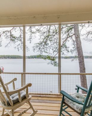 United States Maine Standish vacation rental compare prices direct by owner 19868874