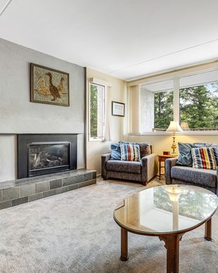 United States Vermont Warren vacation rental compare prices direct by owner 11539877