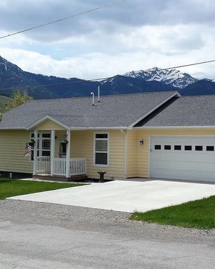 United States Montana Gardiner vacation rental compare prices direct by owner 11404057