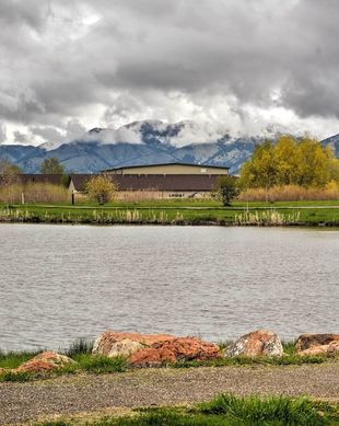 United States Montana Bozeman vacation rental compare prices direct by owner 205733