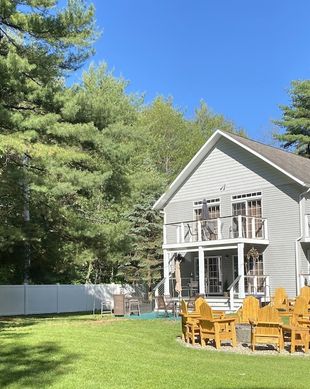 United States New York Lake George vacation rental compare prices direct by owner 12022952