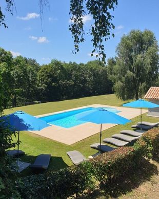 Bed and Breakfast Rochefort Whith Swimming Pool, Charente Maritime