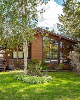 United States Montana West Yellowstone vacation rental compare prices direct by owner 19463720