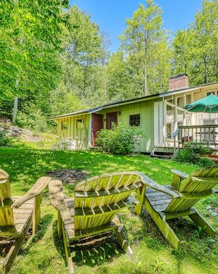 United States Vermont Warren vacation rental compare prices direct by owner 2404268