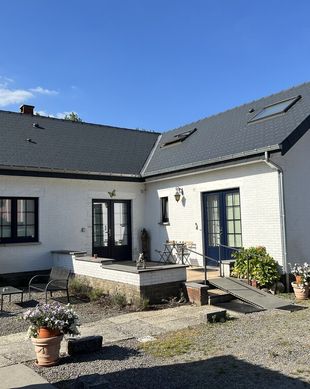 Belgium Wallonie Wavre vacation rental compare prices direct by owner 6625188
