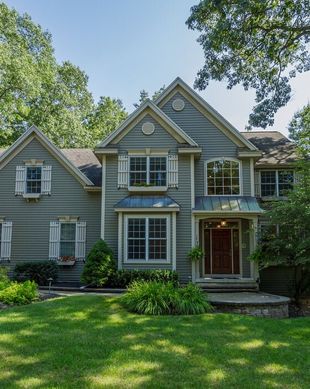 United States New York Saratoga Springs vacation rental compare prices direct by owner 160150