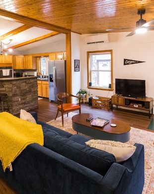 United States New York Saugerties vacation rental compare prices direct by owner 2770928
