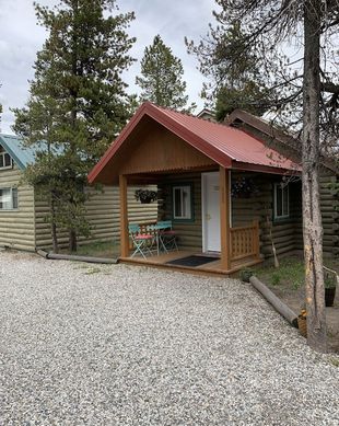 United States Montana West Yellowstone vacation rental compare prices direct by owner 11401306