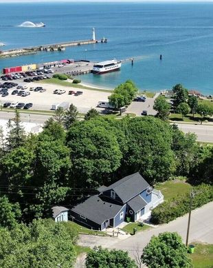 United States Michigan St. Ignace vacation rental compare prices direct by owner 20257879