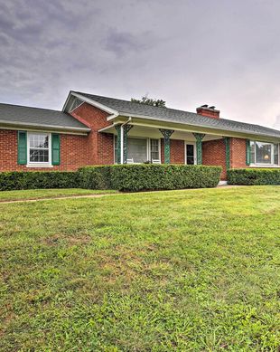 United States Kentucky Lexington vacation rental compare prices direct by owner 19494096