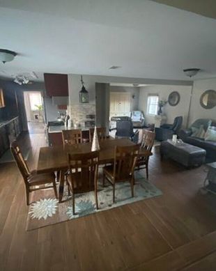 United States Ohio Toledo vacation rental compare prices direct by owner 11462871