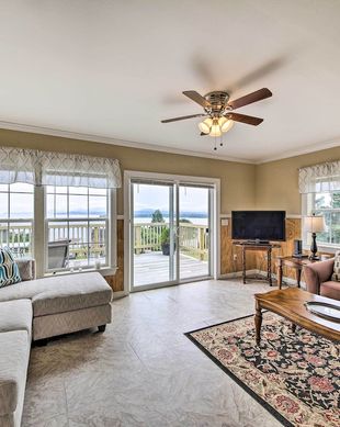 United States Maine Lamoine vacation rental compare prices direct by owner 19603008