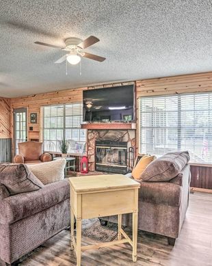 United States Texas Karnack vacation rental compare prices direct by owner 6662732