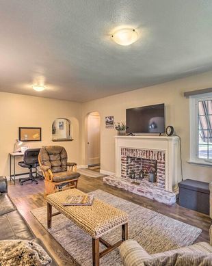 United States Wyoming Laramie vacation rental compare prices direct by owner 19882110