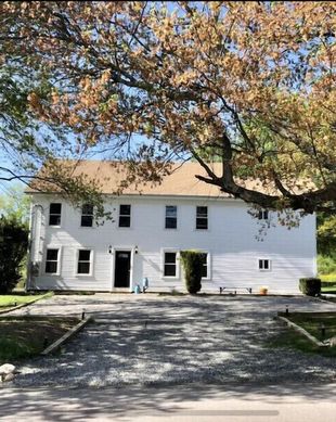 United States Rhode Island Johnston vacation rental compare prices direct by owner 9361179