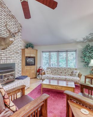 United States Vermont Warren vacation rental compare prices direct by owner 19535829