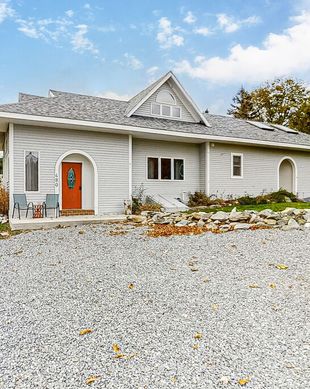 United States Maine Lamoine vacation rental compare prices direct by owner 11513818