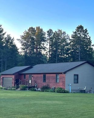 United States Michigan Marquette vacation rental compare prices direct by owner 11489238
