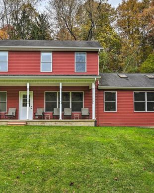 United States Ohio Sugar Grove vacation rental compare prices direct by owner 19499628