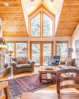 United States Montana Bigfork vacation rental compare prices direct by owner 10179181