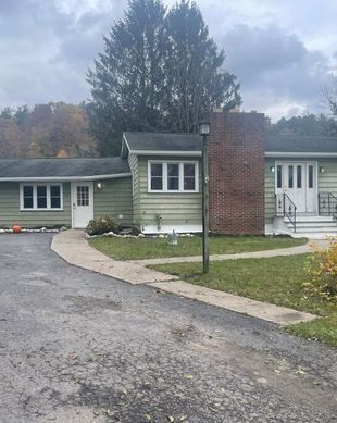 United States New York Marietta vacation rental compare prices direct by owner 11519159