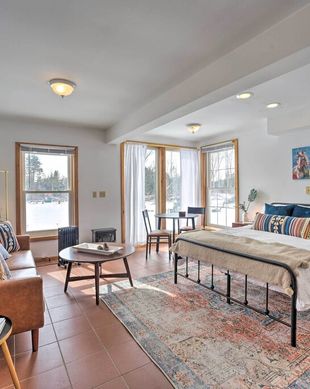 United States New York Greenfield Center vacation rental compare prices direct by owner 11574427