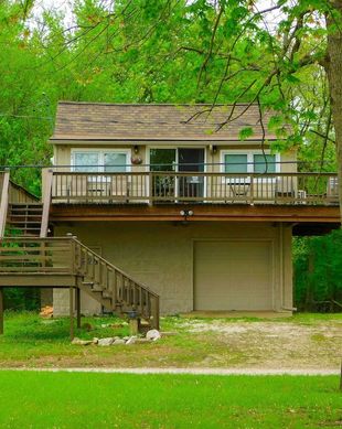 United States Missouri Saint Charles vacation rental compare prices direct by owner 13097189