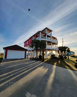 United States Texas Bolivar Peninsula vacation rental compare prices direct by owner 26460362