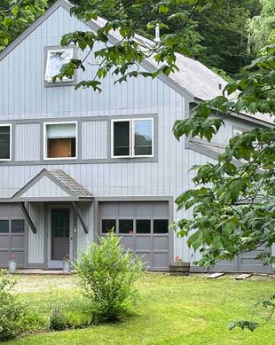 United States Vermont Stowe vacation rental compare prices direct by owner 2503156