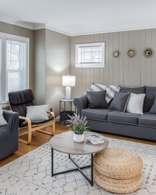 United States New York Rochester vacation rental compare prices direct by owner 11398212