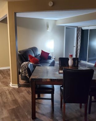 United States Ohio Youngstown vacation rental compare prices direct by owner 387509