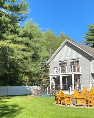 United States New York Lake George vacation rental compare prices direct by owner 692472