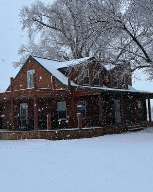 United States Kansas Pratt vacation rental compare prices direct by owner 2120585