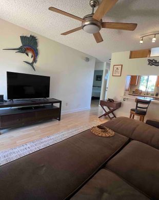 United States Hawaii Waipahu vacation rental compare prices direct by owner 28800100